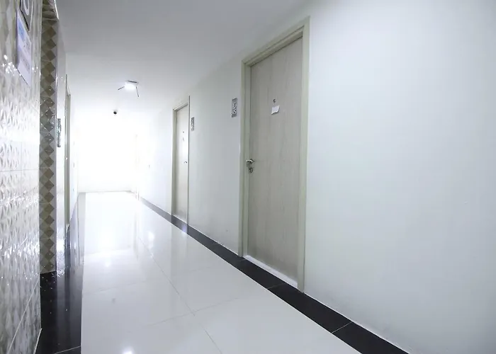 Hotel Oyo 474 Tara